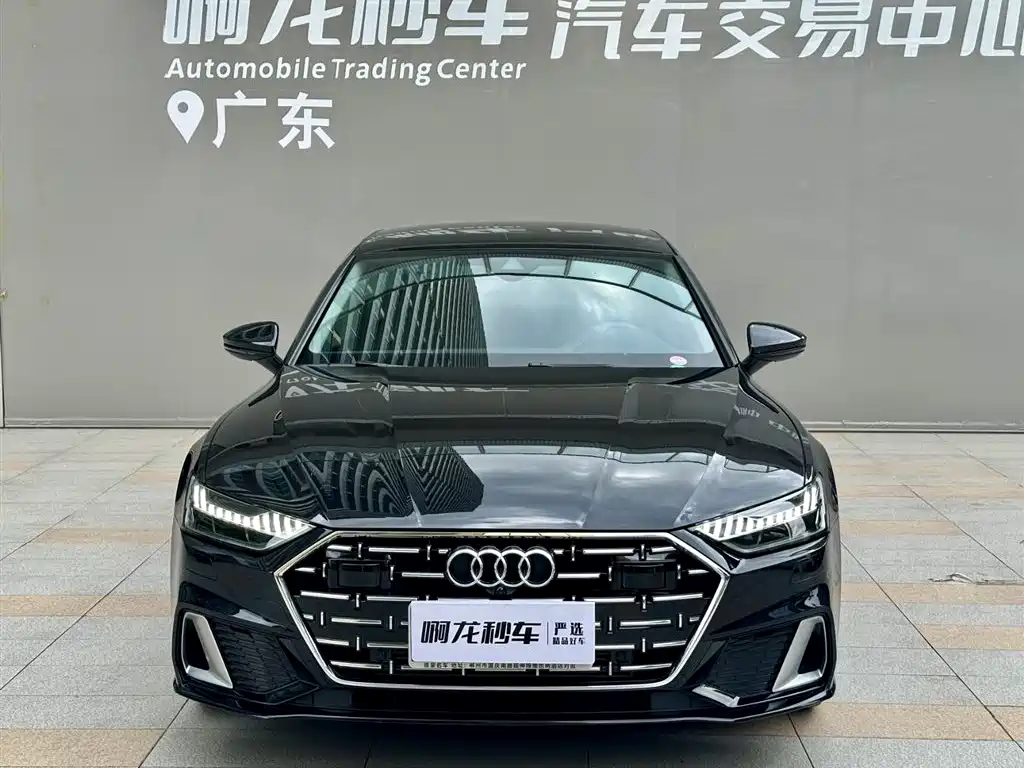 Audi A7L 2025 — фото 2