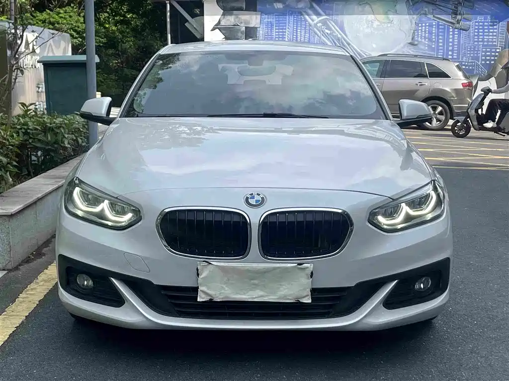 BMW 1 Series 2019