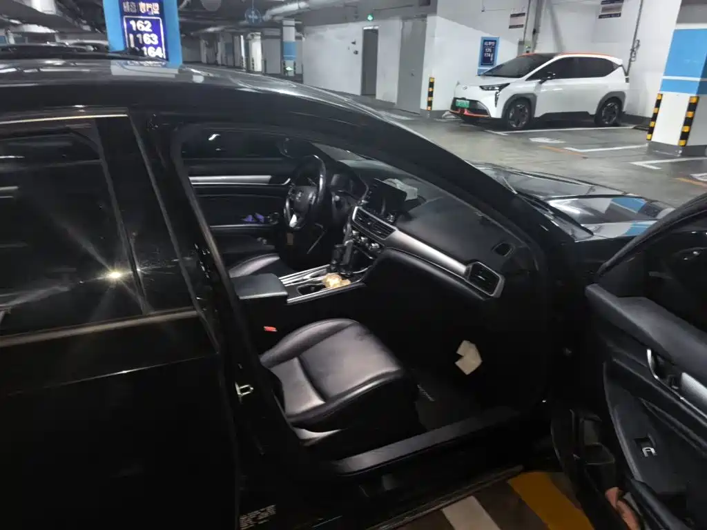 Honda Accord 2020 — фото 20