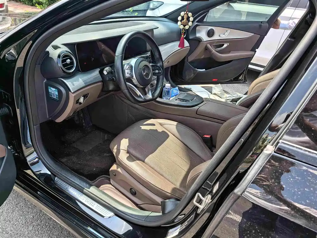 Mercedes-Benz E-Class 2020 — фото 3