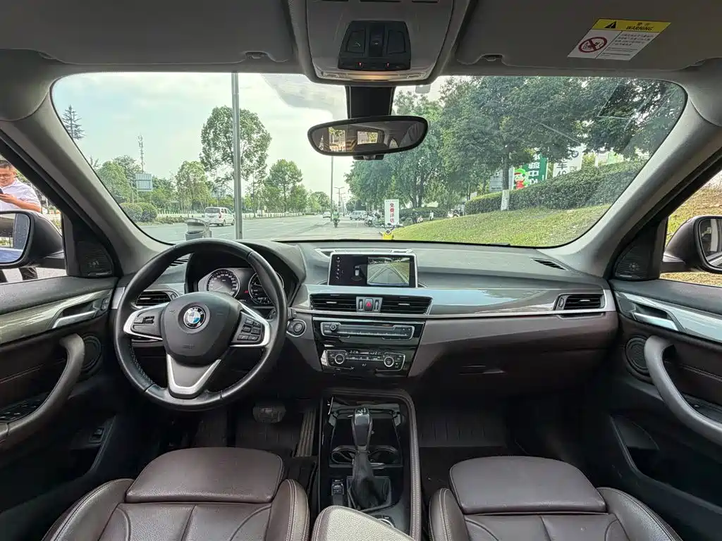 BMW X1 2019 — фото 11