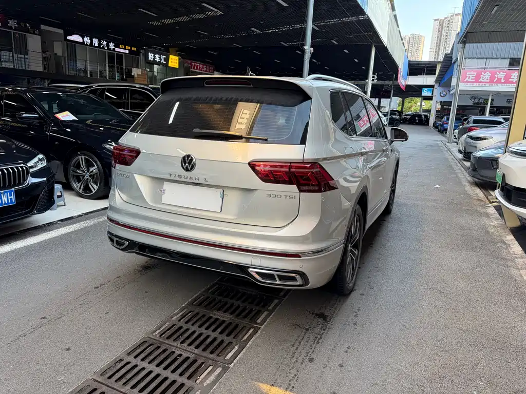 Volkswagen Tiguan L 2021