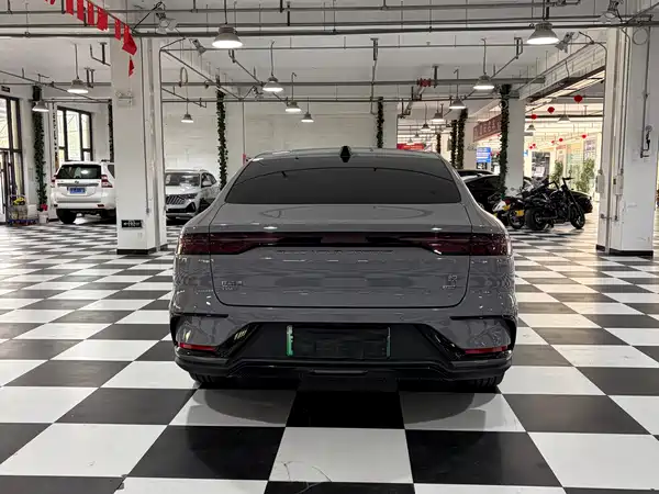 BYD Han 2026