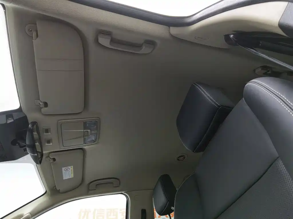 Isuzu MU-X 2023 — фото 14