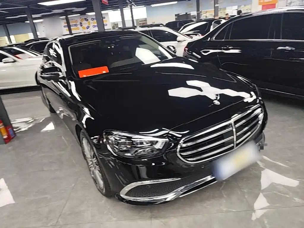Mercedes-Benz E-Class 2021