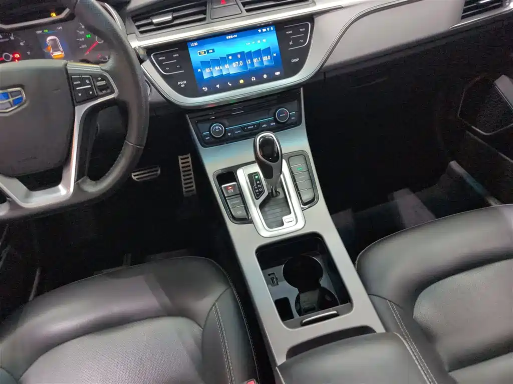 Geely Emgrand GS 2019 — фото 14