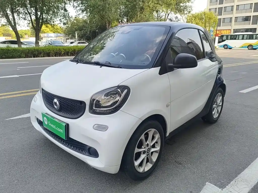 smart fortwo 2016 — фото 2