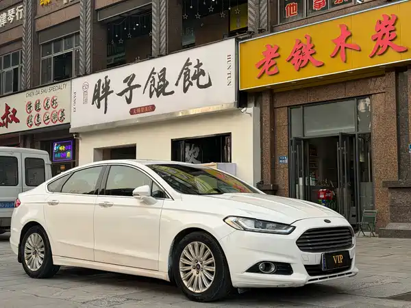 Ford Mondeo 2013