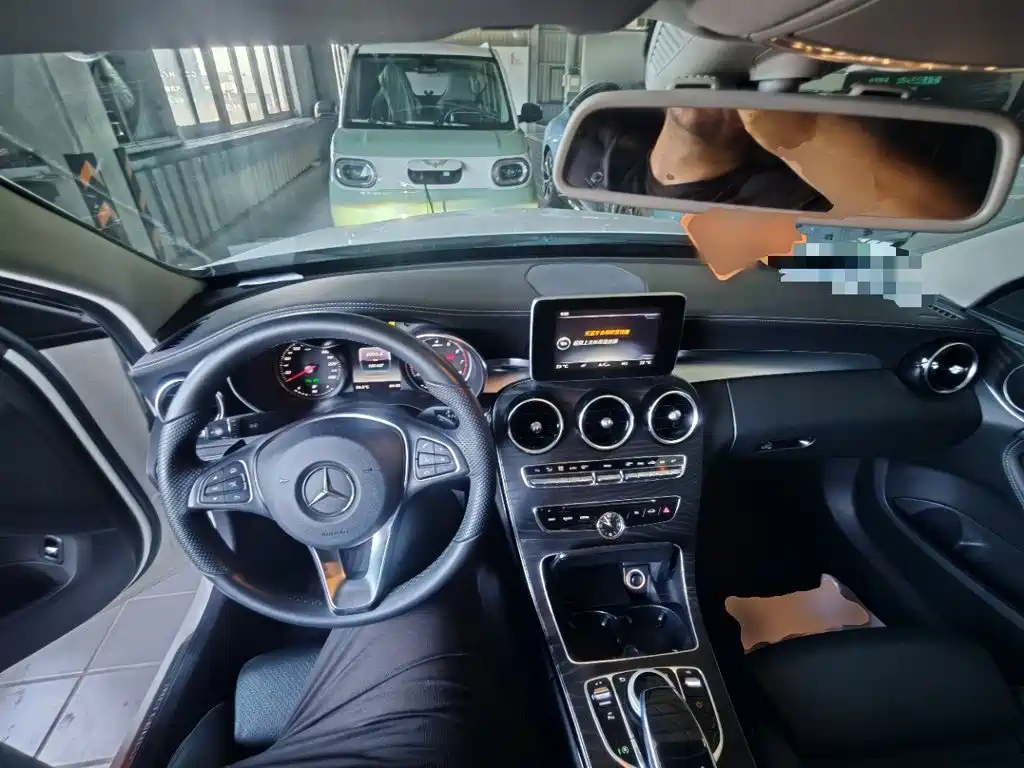 Mercedes-Benz C-Class 2016 — фото 10
