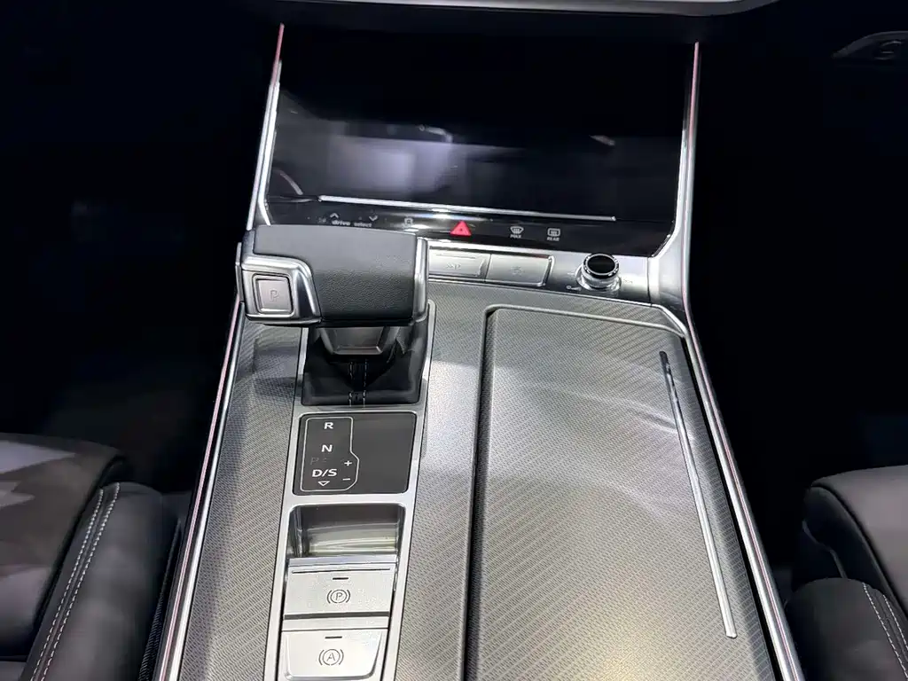 Audi A7 2024 — фото 10
