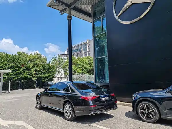 Mercedes-Benz S-Class 2022