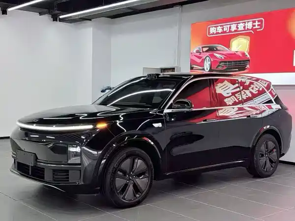 Li Auto L8 2024