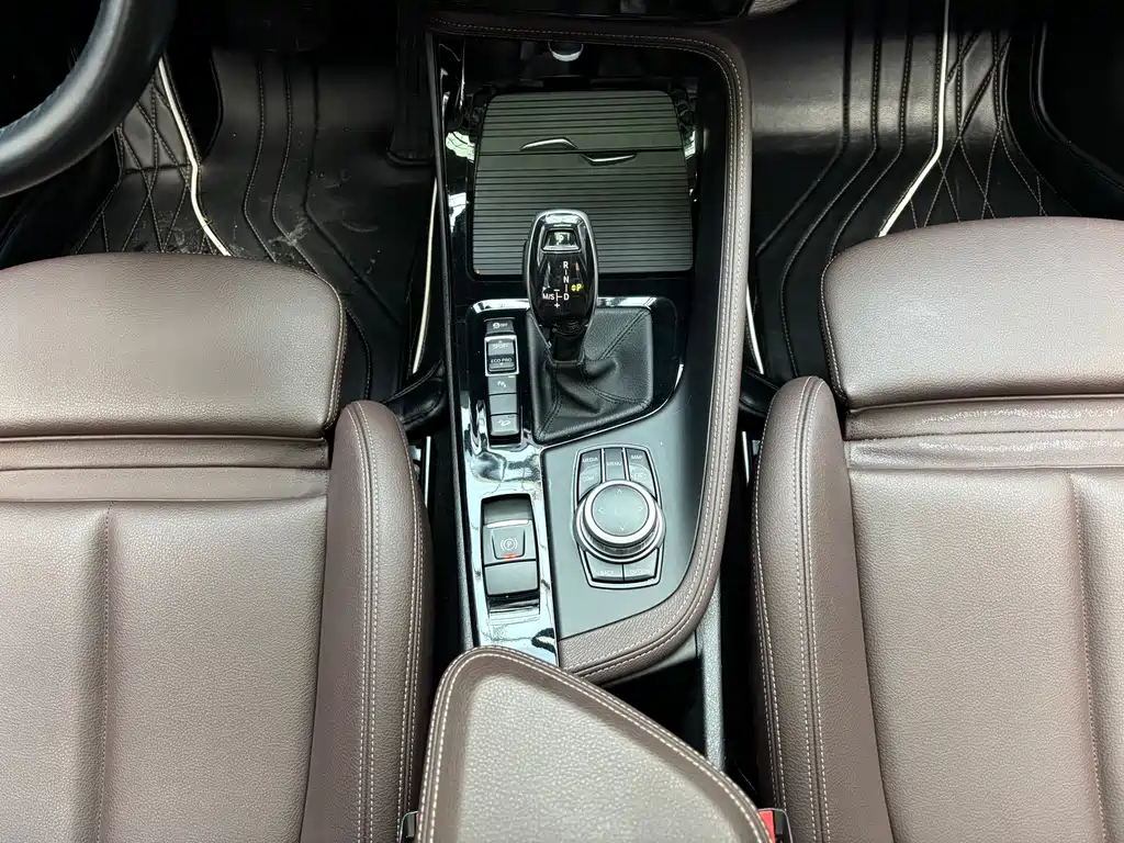 BMW X1 2021 — фото 12
