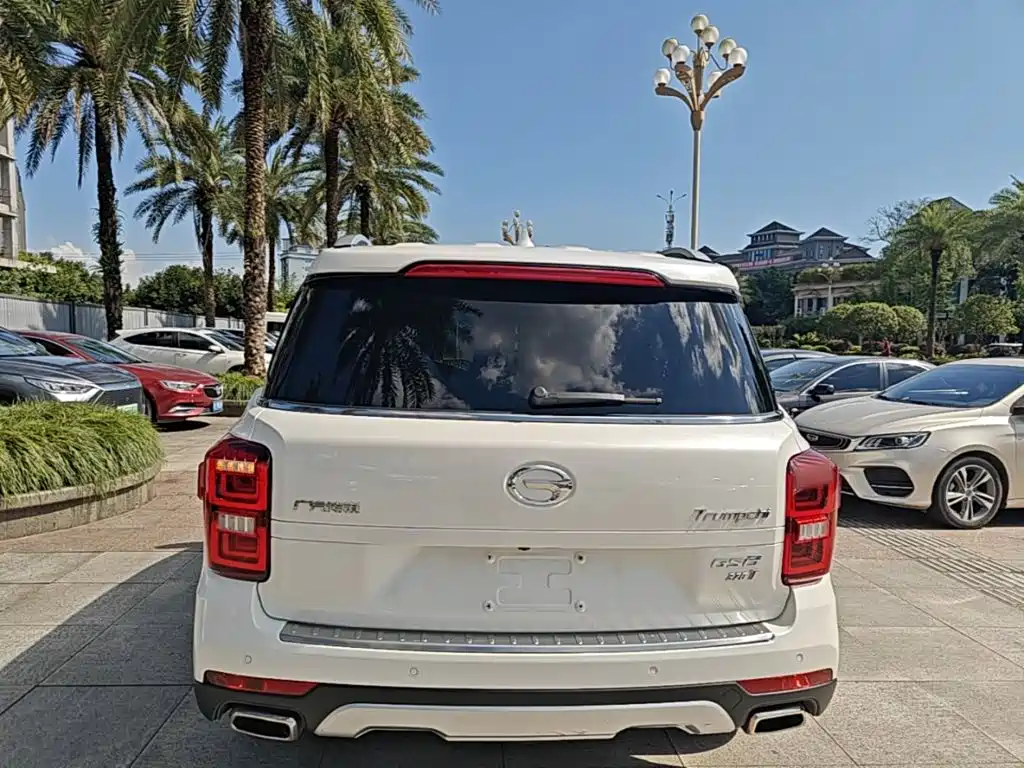 GAC Motor Trumpchi GS8 2017
