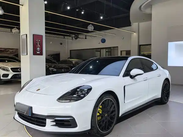 Porsche Panamera 2020