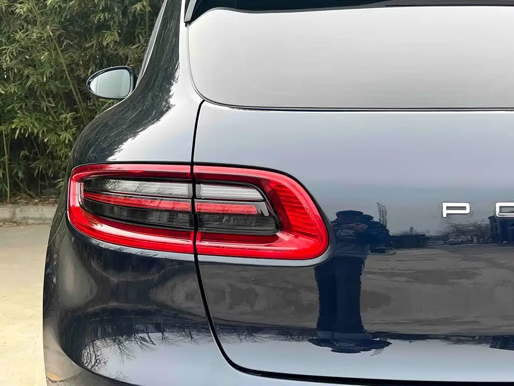 Porsche Macan 2016 — фото 28