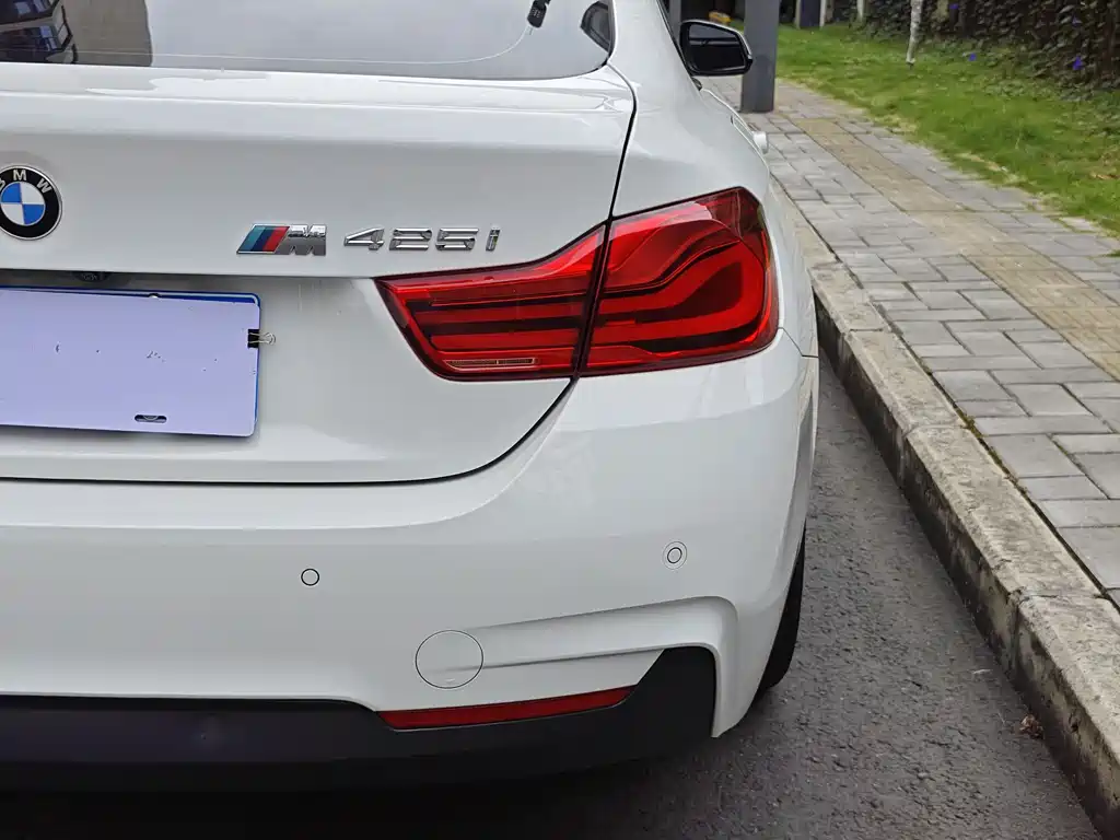 BMW 4 Series 2019 — фото 18