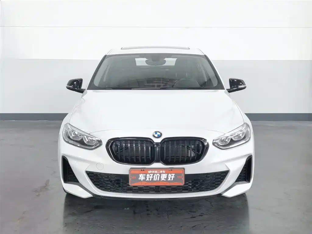 BMW 1 Series 2021 — фото 3