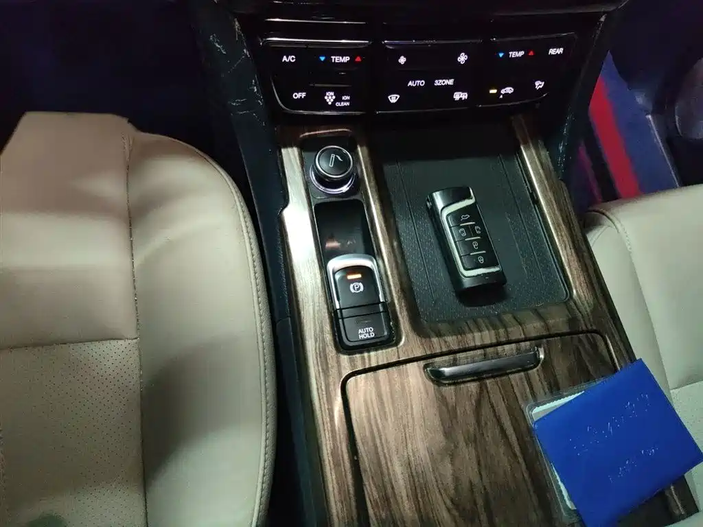 GAC Motor Trumpchi M8 2018 — фото 7