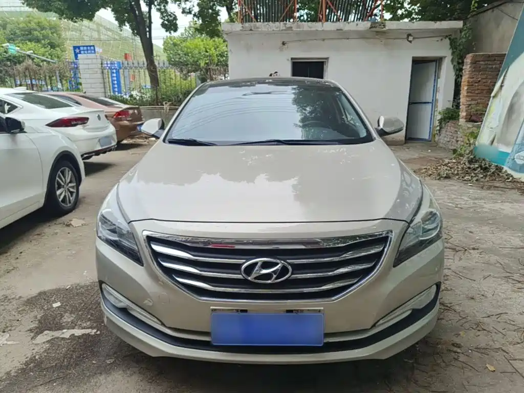 Hyundai Mistra 2015 — фото 3