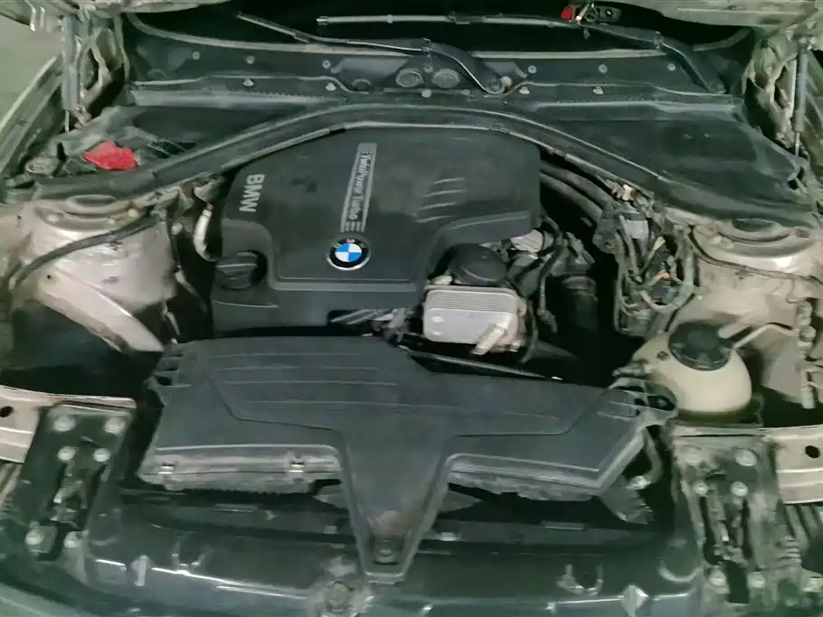 BMW 3 Series 2013 — фото 10