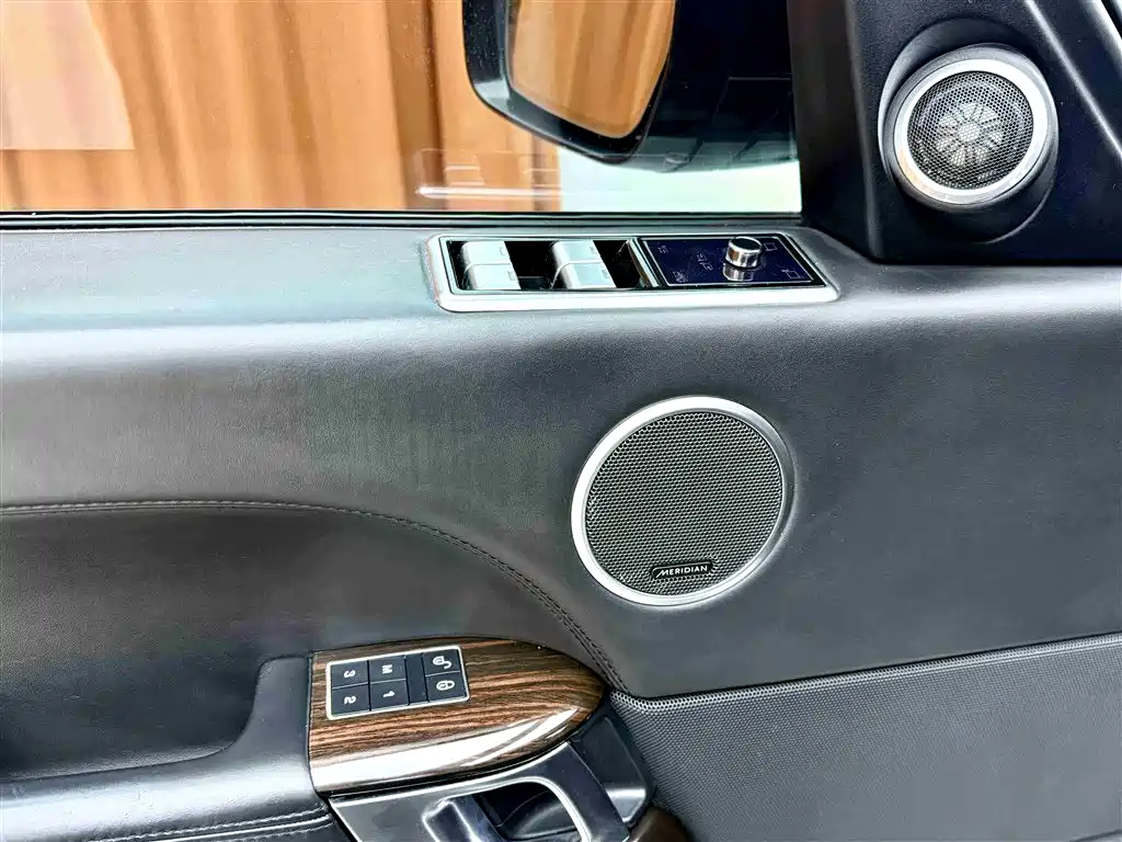 Land Rover Range Rover 2016 — фото 15