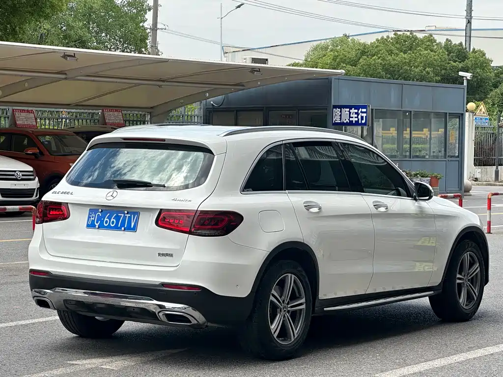Mercedes-Benz GLC 2021 — фото 14