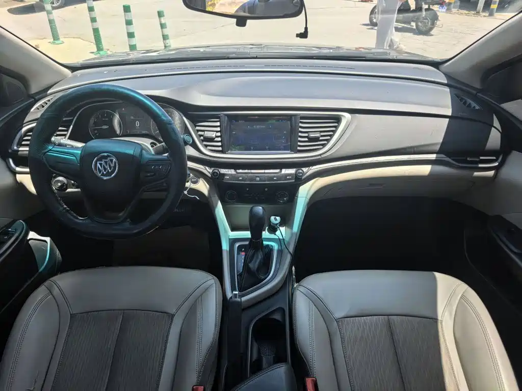 Buick Excelle 2016 — фото 13