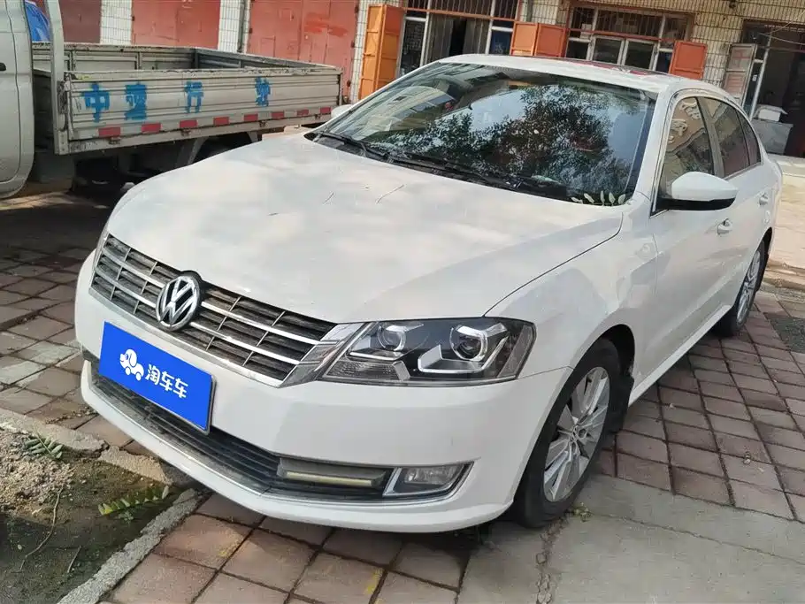 Volkswagen Lavida 2014