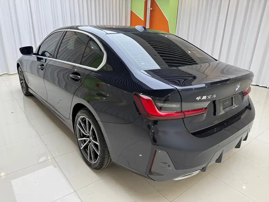 BMW 3 Series 2023