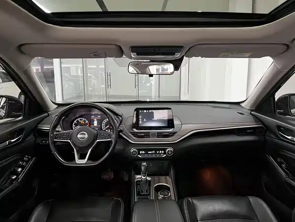 Nissan Teana 2020