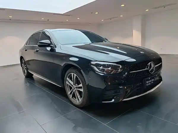 Mercedes-Benz E-Class 2023
