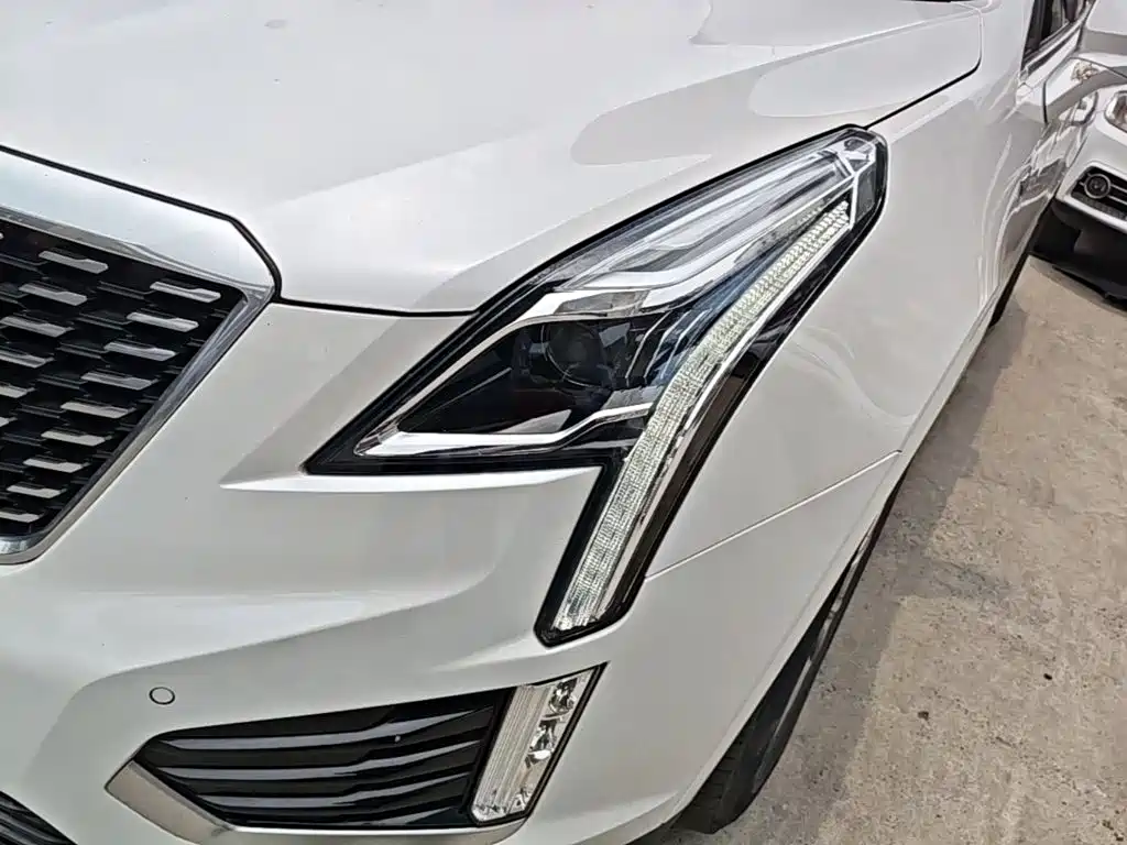Cadillac XT5 2022 — фото 24