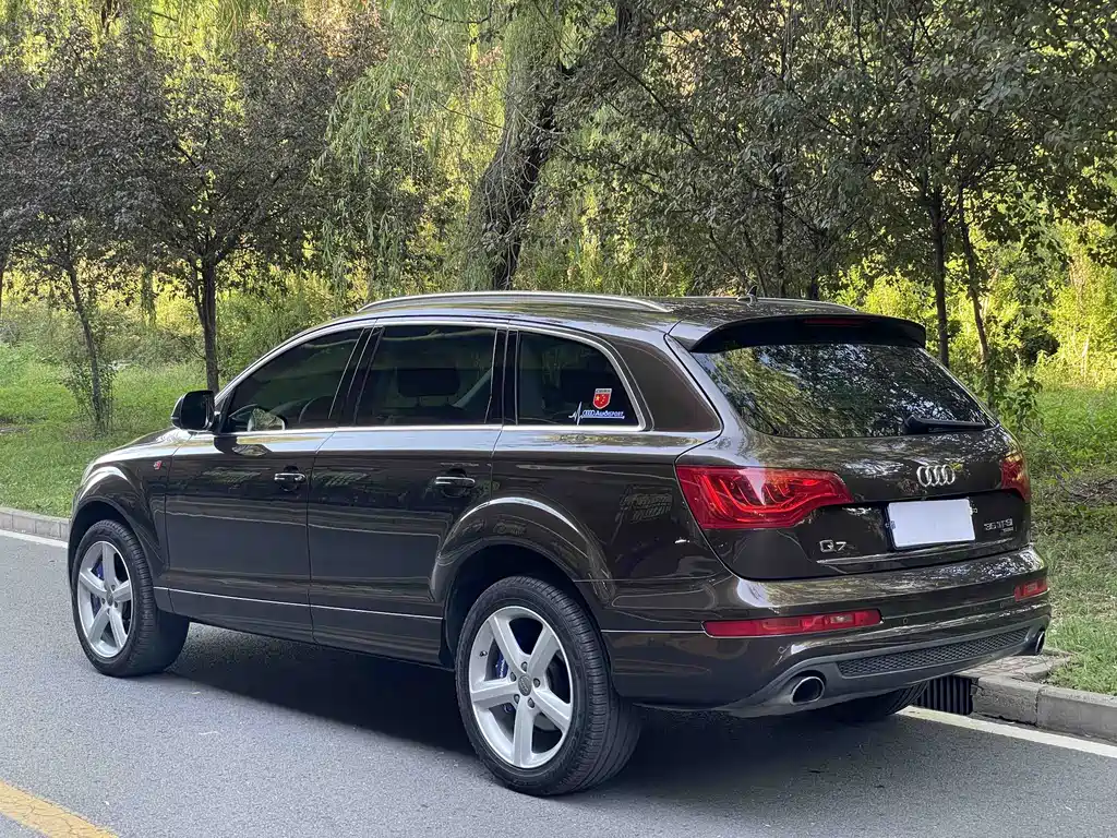 Audi Q7 2015 — фото 6