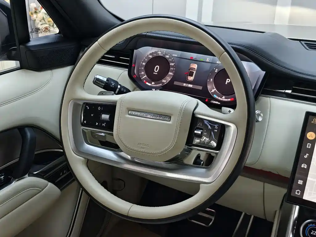 Land Rover Range Rover 2023 — фото 10