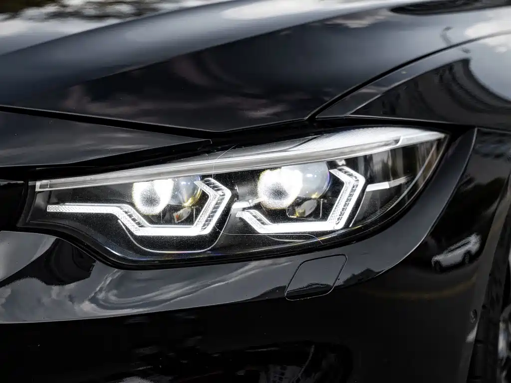 BMW M4 2018 — фото 3