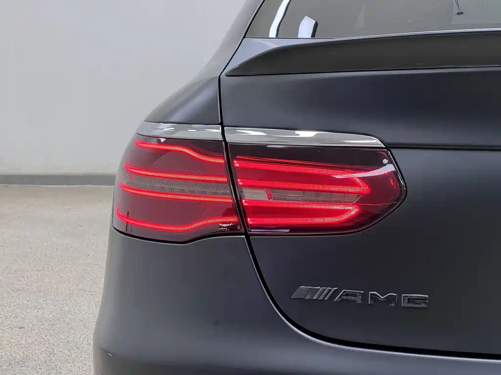 Mercedes-Benz GLC Coupe AMG 2019 — фото 11