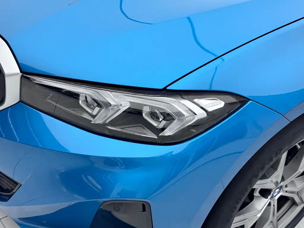 BMW i3 2023