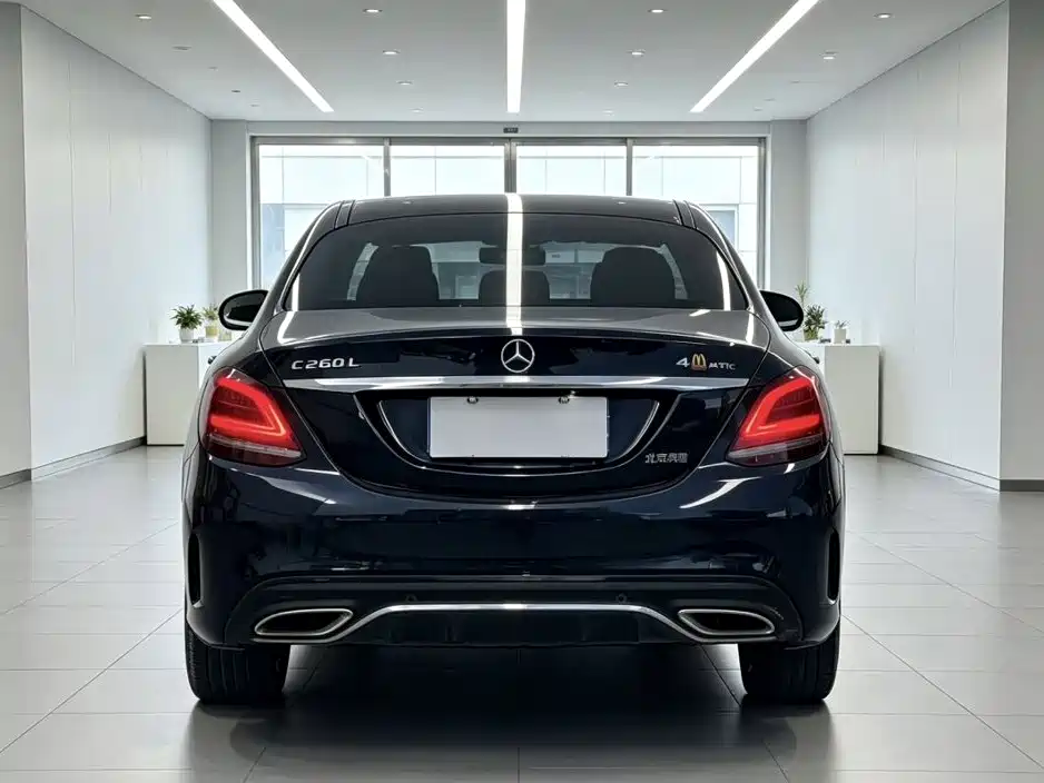 Mercedes-Benz C-Class 2020
