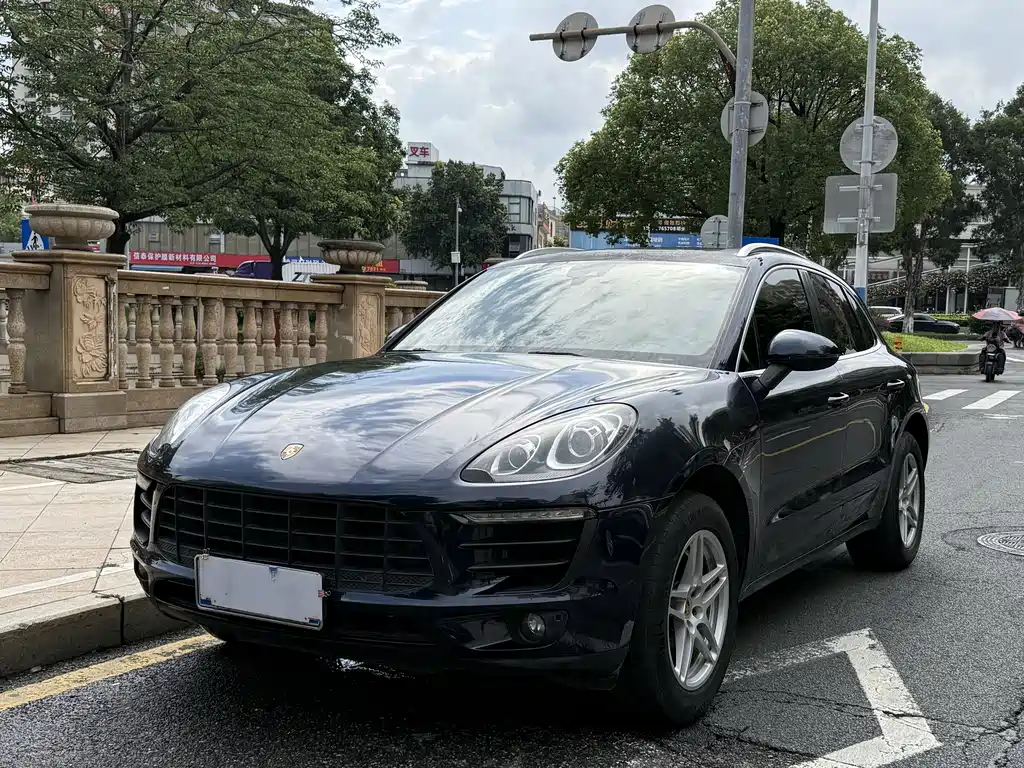 Porsche Macan 2017 — фото 1