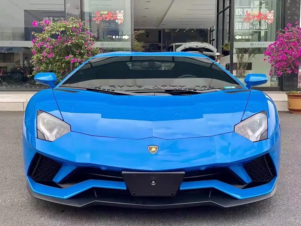 Lamborghini Aventador 2018 — фото 5