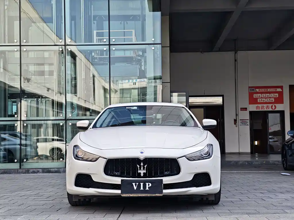 Maserati Ghibli 2018 — фото 5