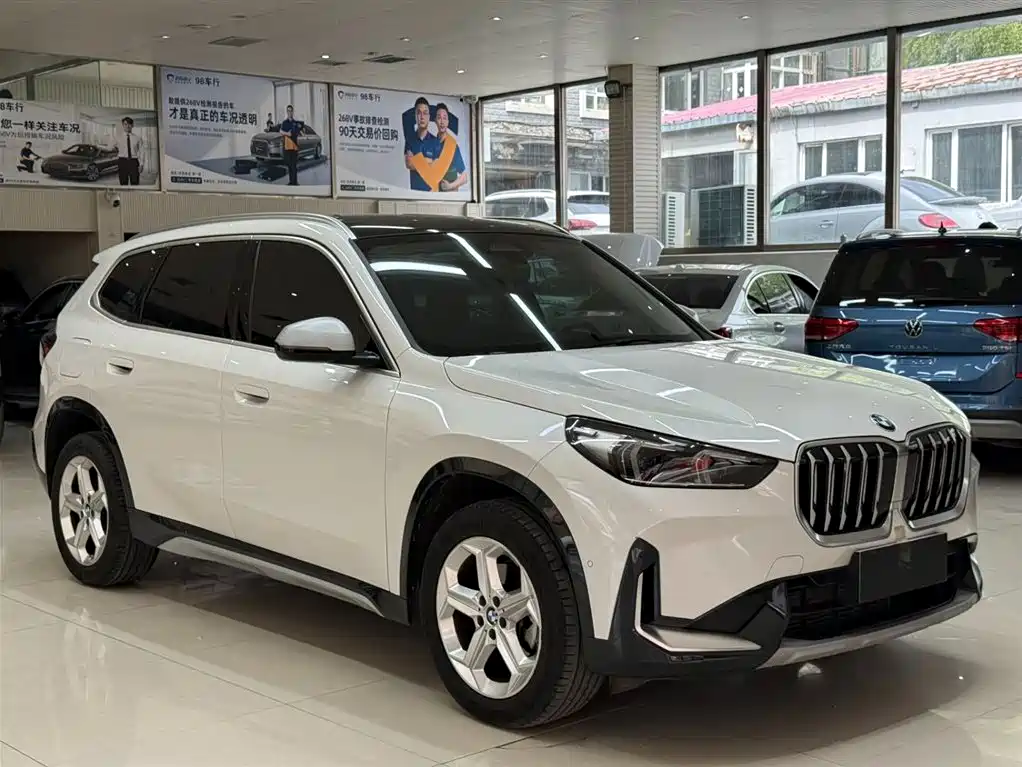 BMW X1 2023 — фото 3
