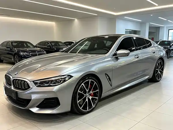 BMW 8 Series 2022