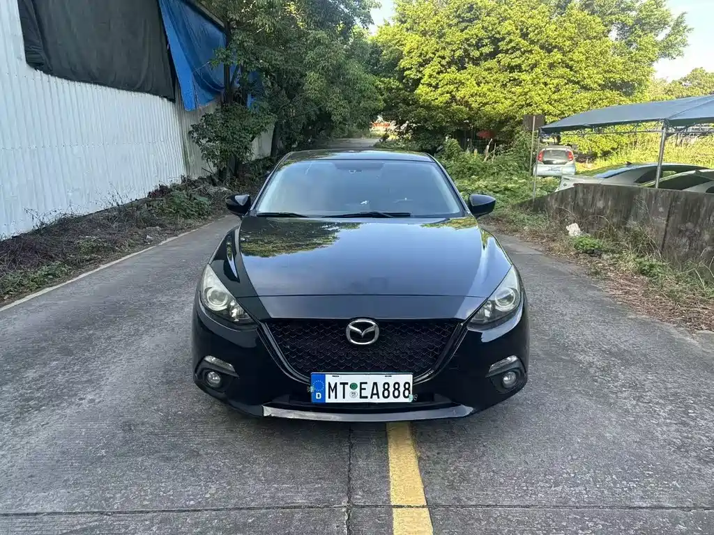 Mazda 3 Angkesela 2014