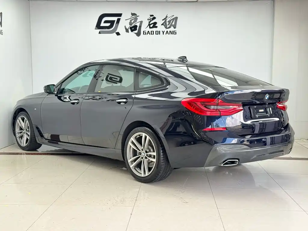 BMW 6 Series GT 2018 — фото 29