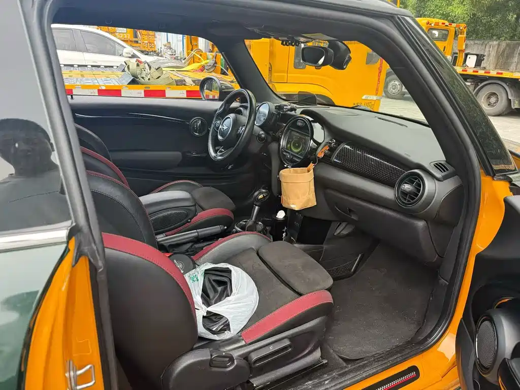 MINI MINI 2017