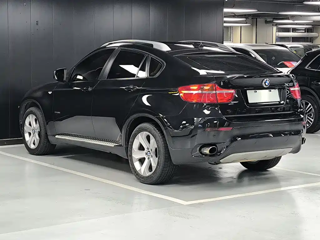 BMW X6 2010 — фото 17