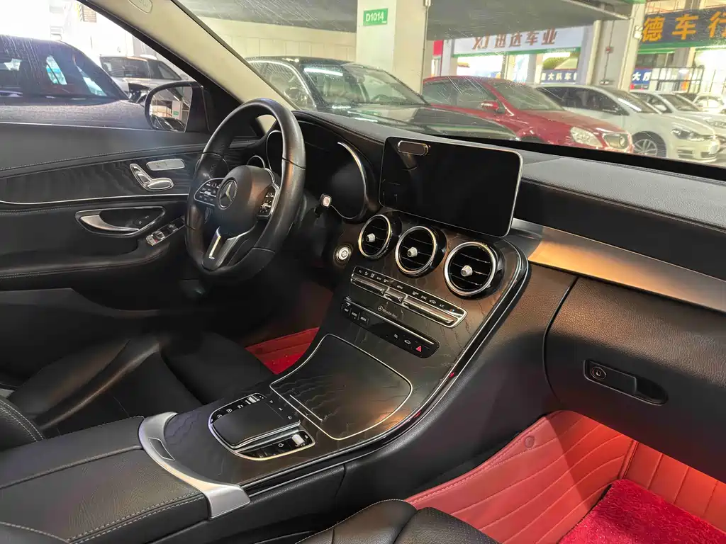 Mercedes-Benz C-Class 2019 — фото 10