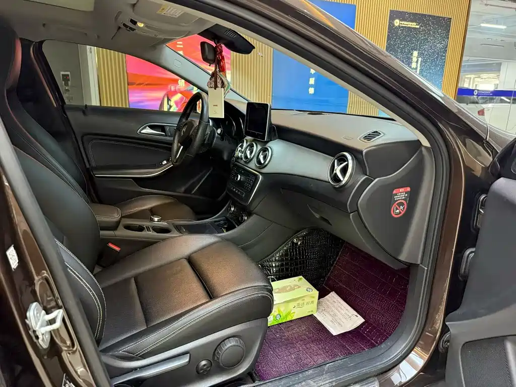 Mercedes-Benz GLA 2016